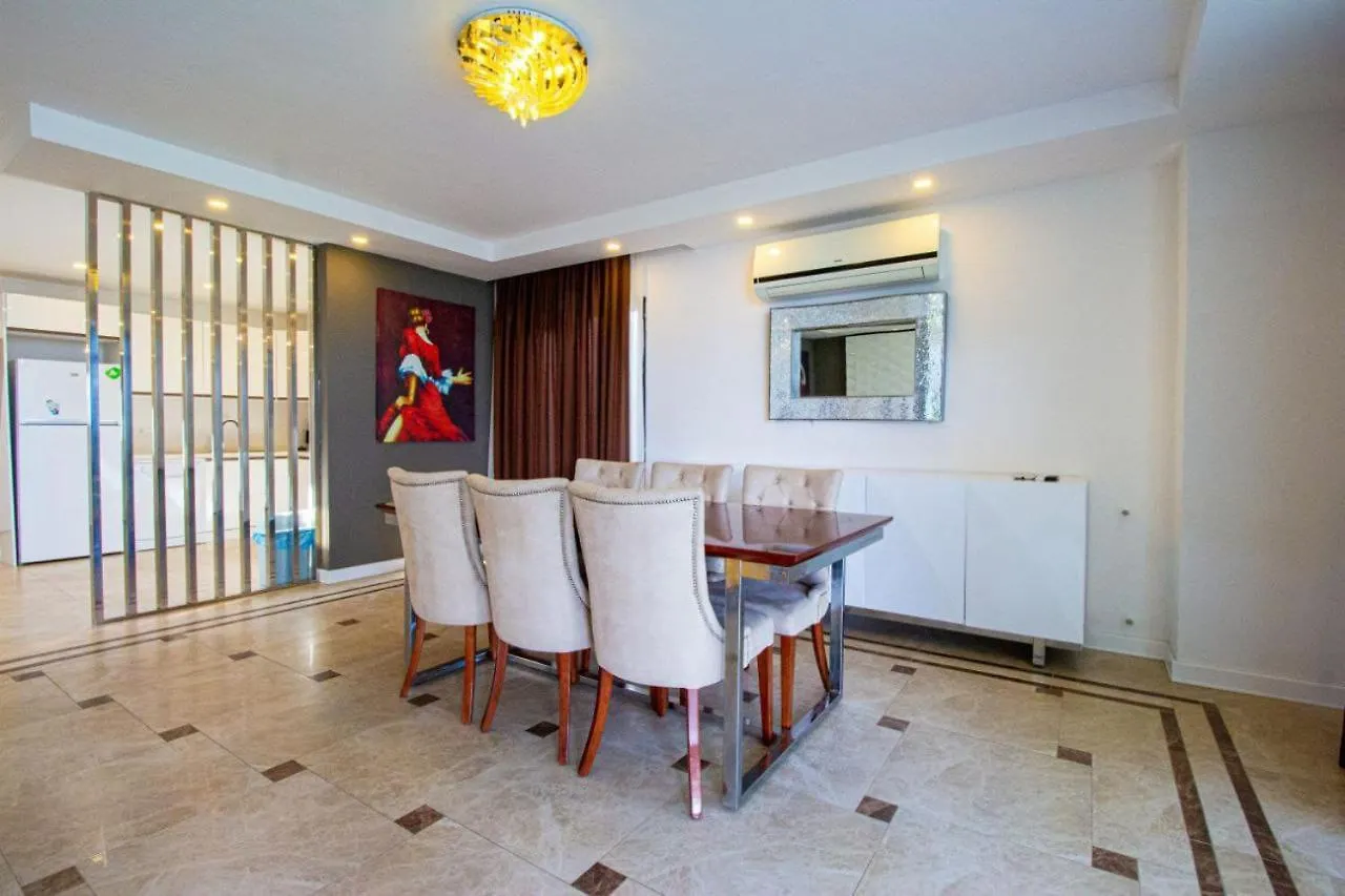 Deluxe Villa 库萨达斯